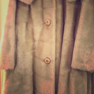 Vintage Fur Coat / Silver